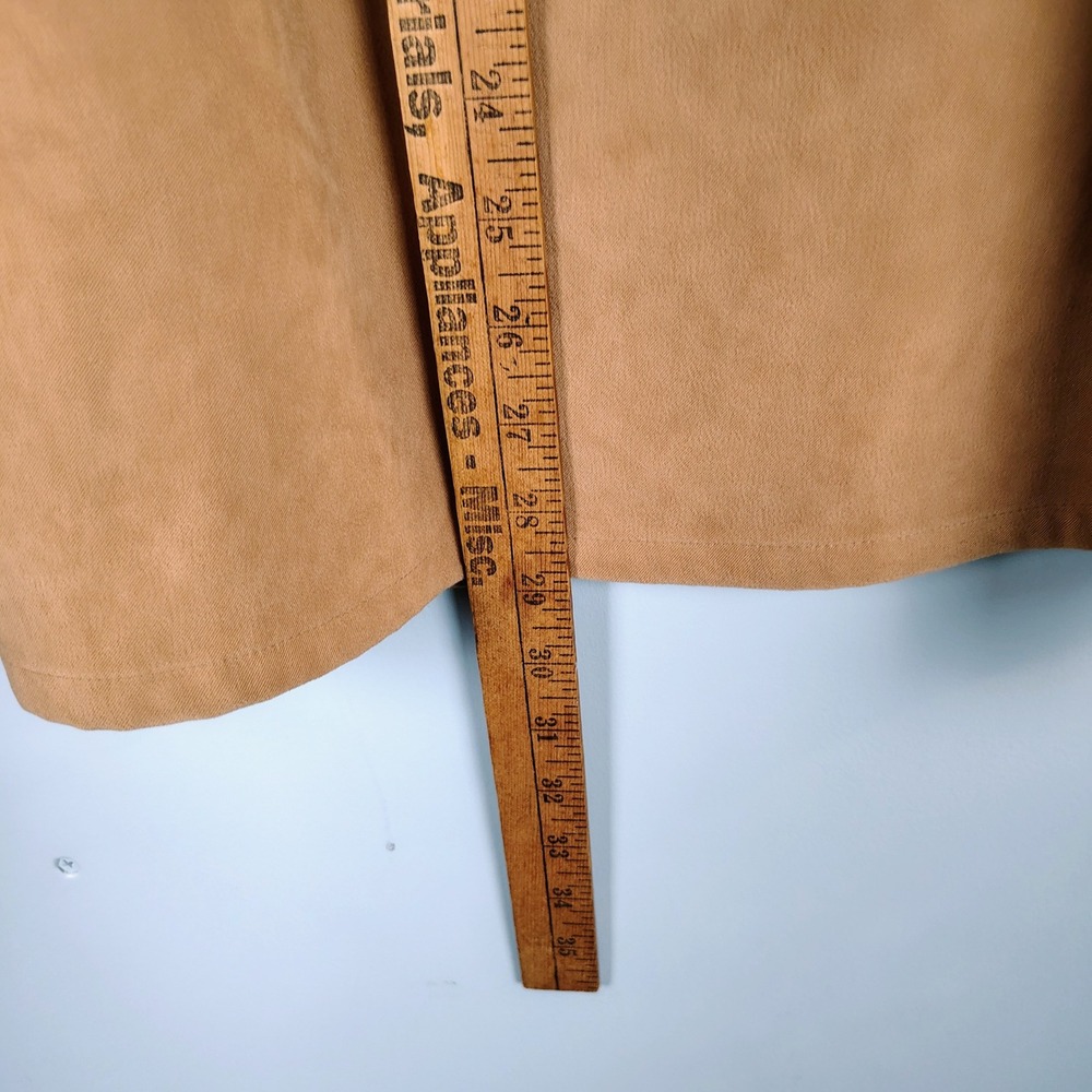 Sag Harbor Womens SZ 18 Faux Suede Button Down Shirt Camel Brown Minimalist - Picture 7 of 9